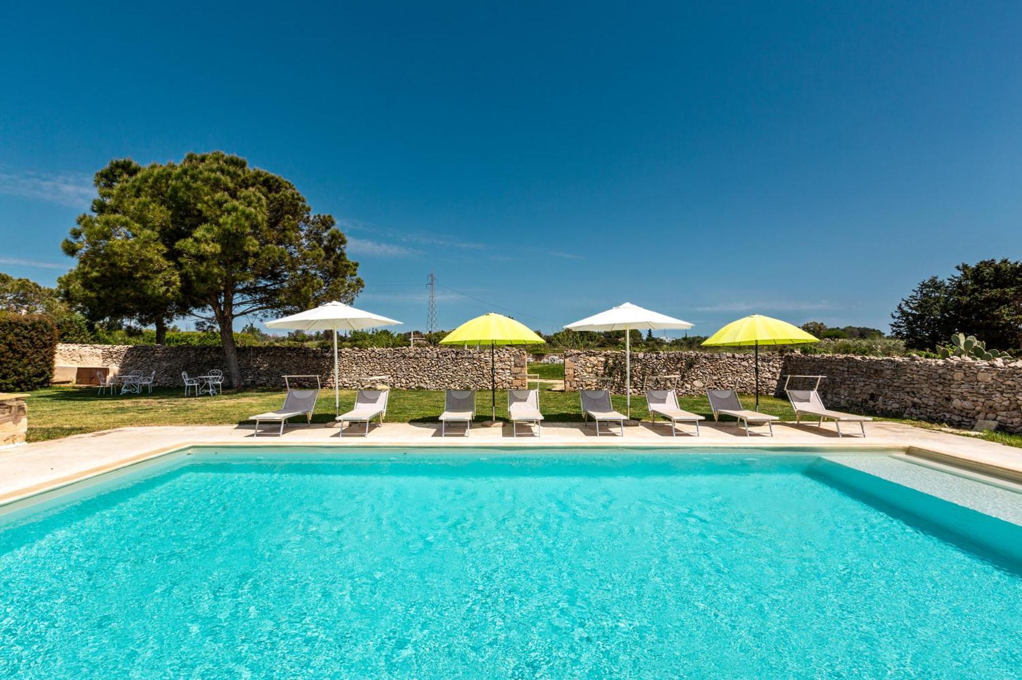 Masseria Li Capperi By Perle Di Puglia 알레지오 외부 사진