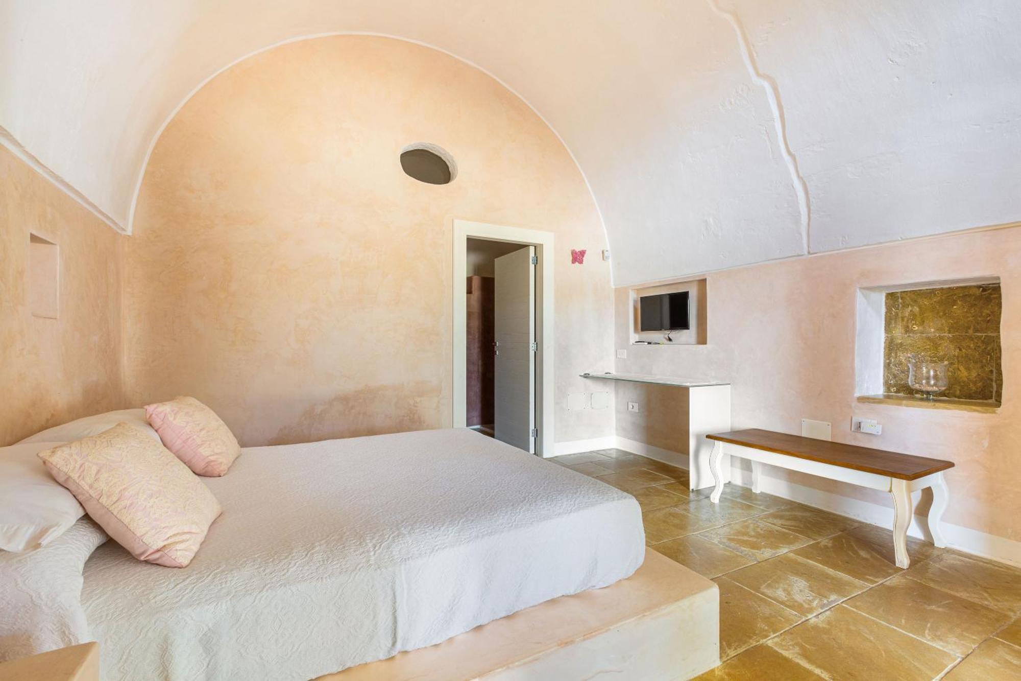 Masseria Li Capperi By Perle Di Puglia 알레지오 외부 사진