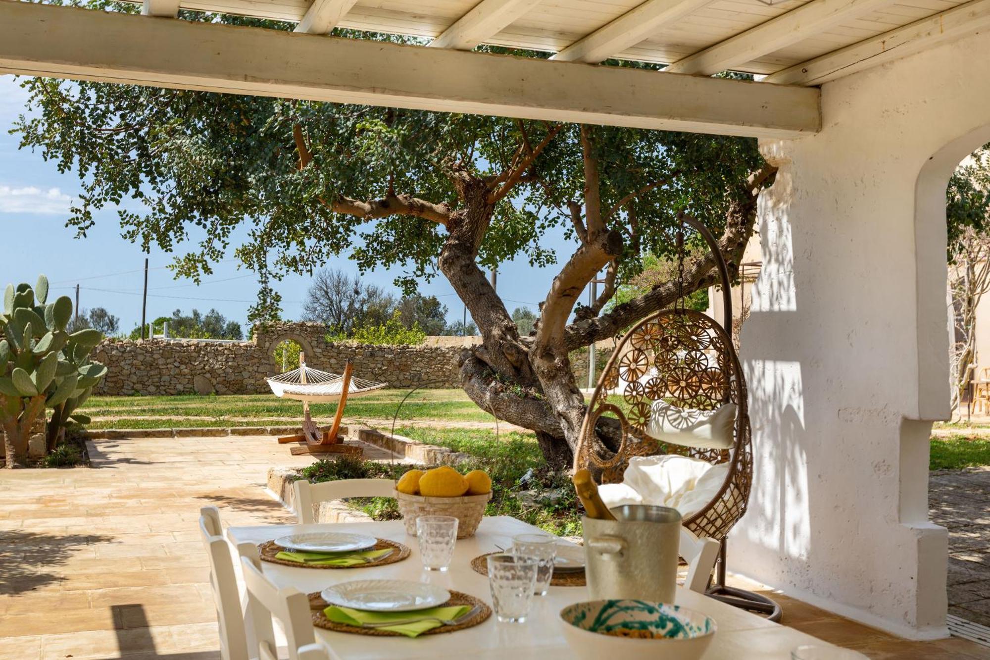 Masseria Li Capperi By Perle Di Puglia 알레지오 외부 사진