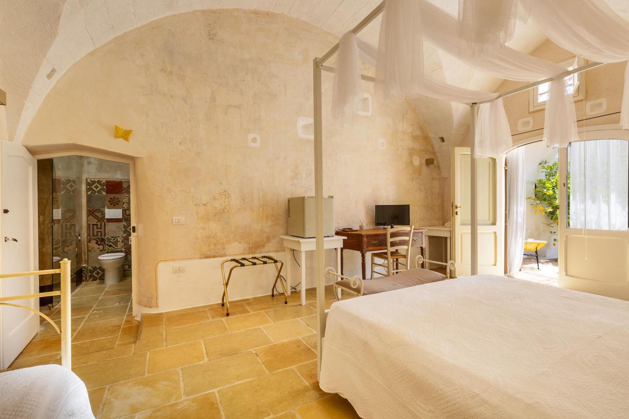 Masseria Li Capperi By Perle Di Puglia 알레지오 외부 사진